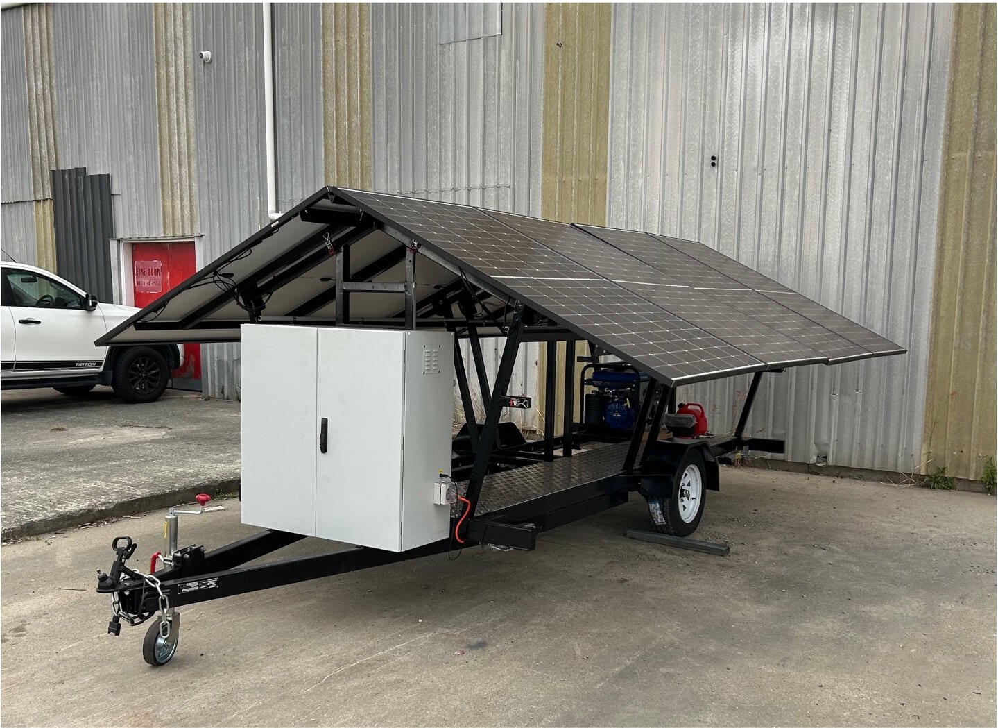 Trailer-8Panel-Side